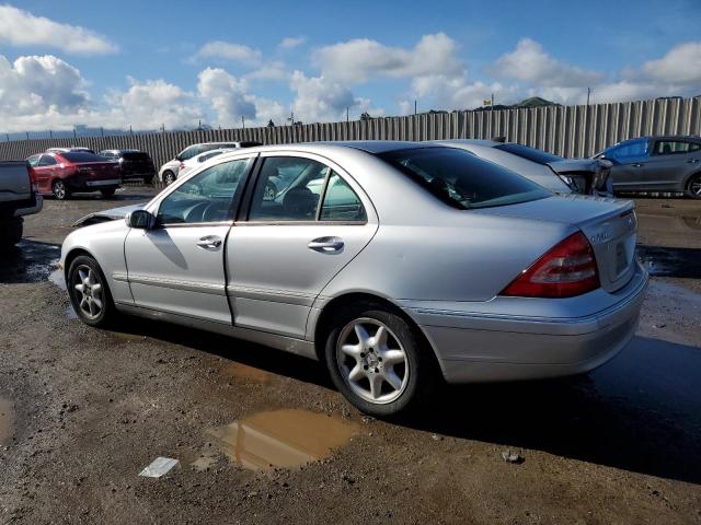 Изображение 2 2003 MERCEDES-BENZ C 240 2003 с VIN WDBRF61J33A518035