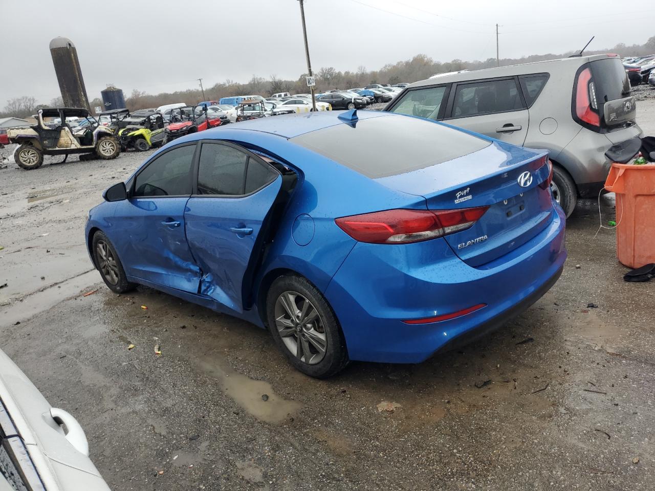 Obraz 2 z 2018 HYUNDAI ELANTRA SEL 2018 z VIN 5NPD84LF2JH217815