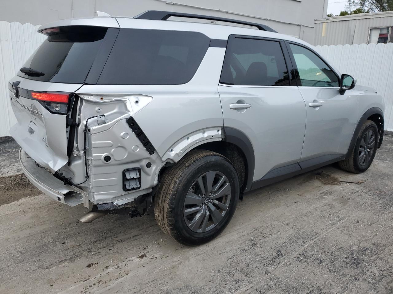 Image 3 of 2023 NISSAN PATHFINDER SV 2023 with VIN 5N1DR3BCXPC243044