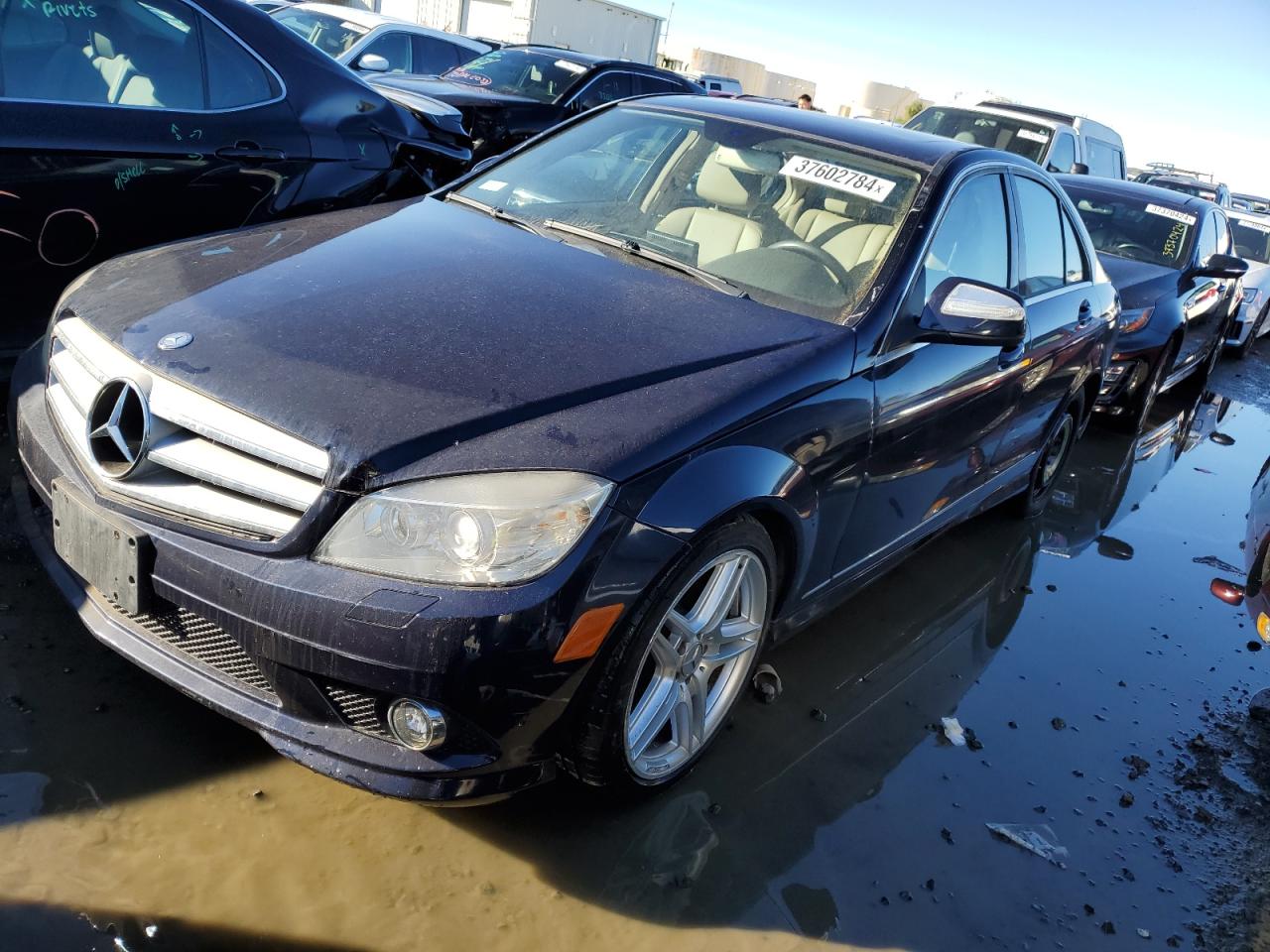 Image 1 of 2009 MERCEDES-BENZ C 350 2009 with VIN WDDGF56XX9R054757