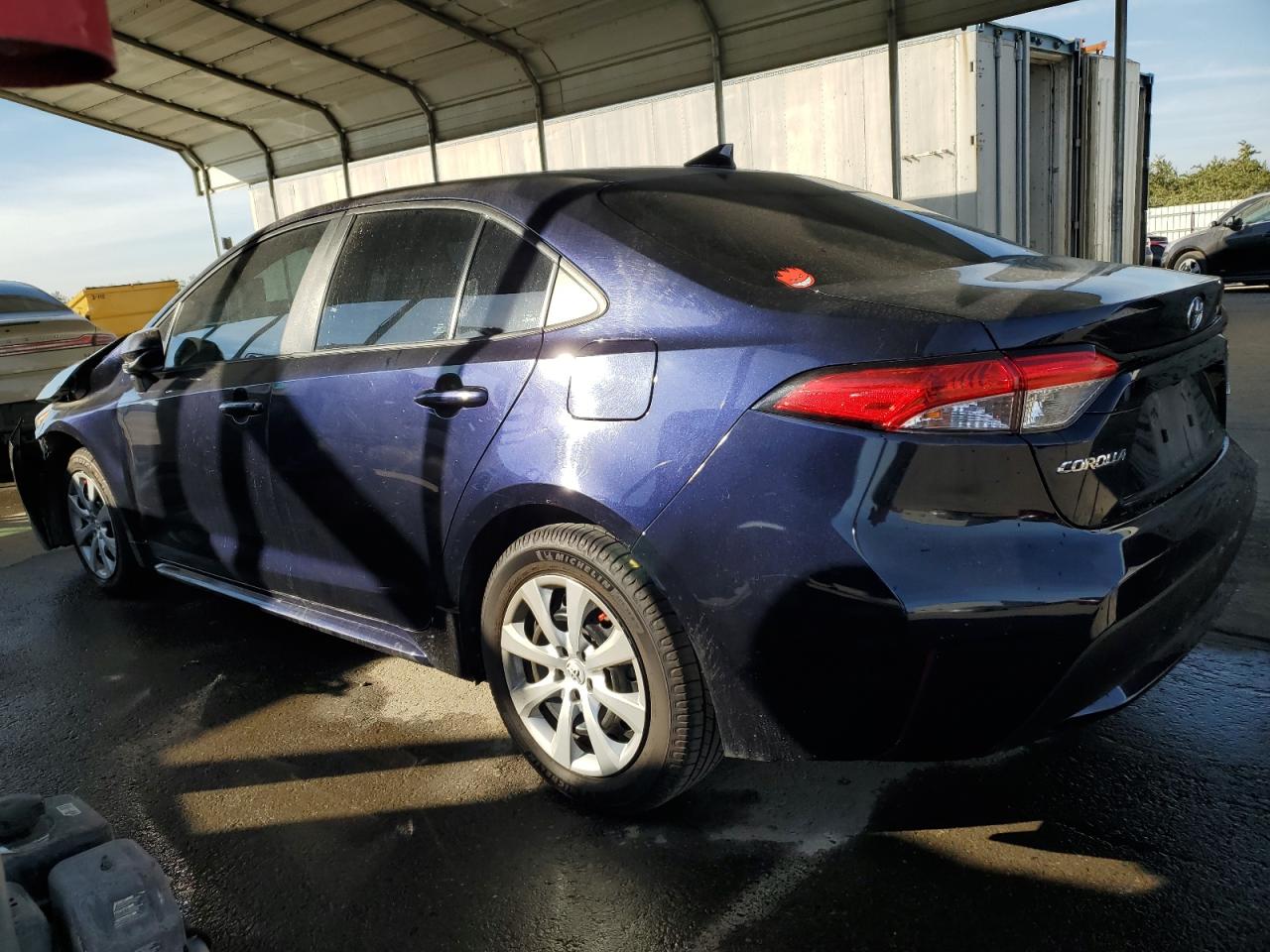 Image 2 of 2020 TOYOTA COROLLA LE 2020 with VIN 5YFEPRAE1LP087711