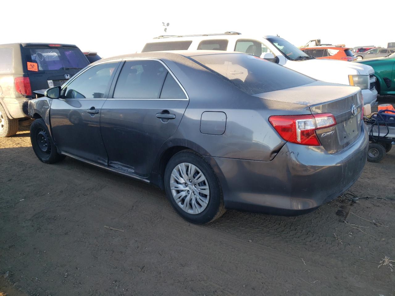 Image 2 of 2014 TOYOTA CAMRY HYBRID 2014 with VIN 4T1BD1FK9EU103845