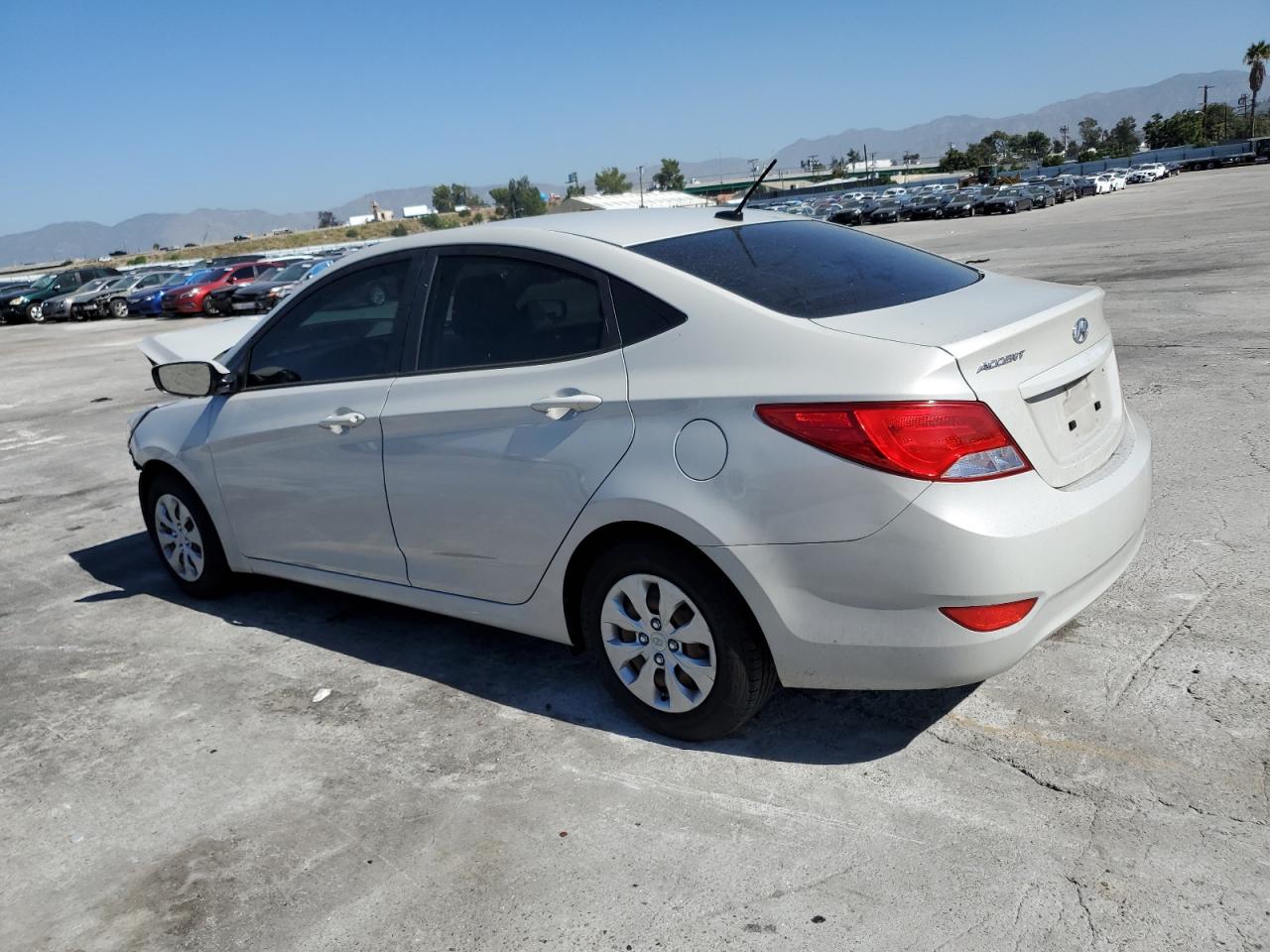 Image 2 of 2017 HYUNDAI ACCENT SE 2017 with VIN KMHCT4AE0HU263062