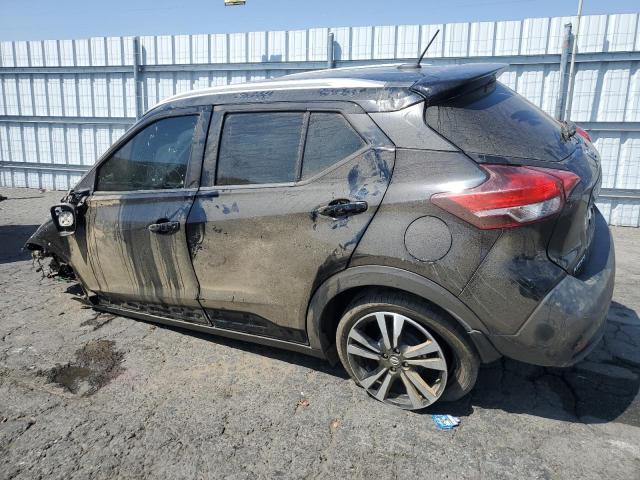 Image 2 of 2018 NISSAN KICKS S 2018 with VIN 3N1CP5CU3JL546805