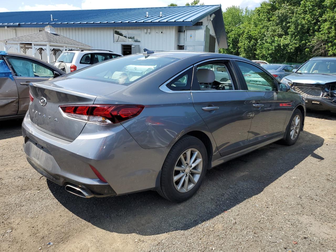 Изображение 3 2019 HYUNDAI SONATA SE 2019 с VIN 5NPE24AF5KH799354