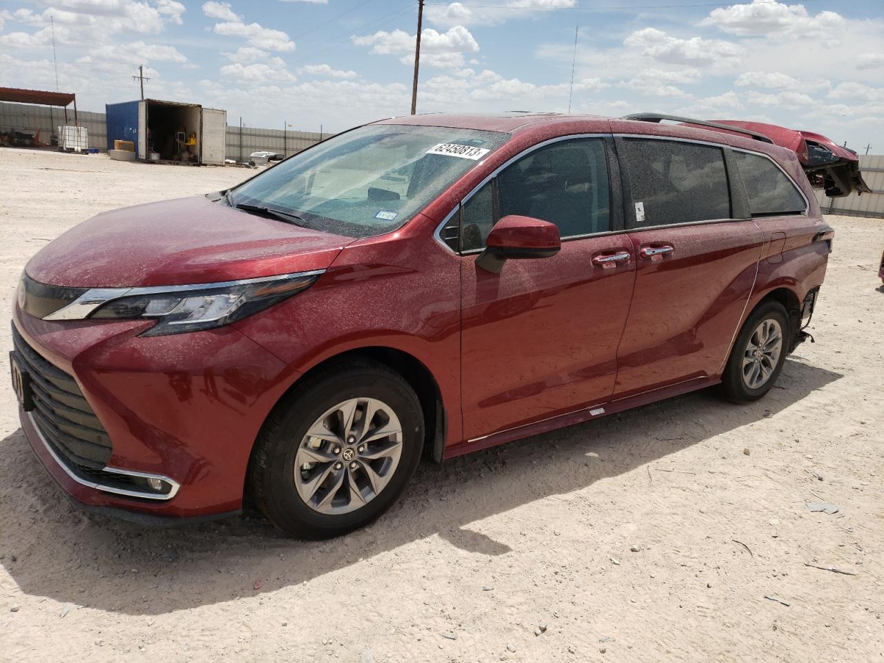 2023 TOYOTA SIENNA XLE 2023 image