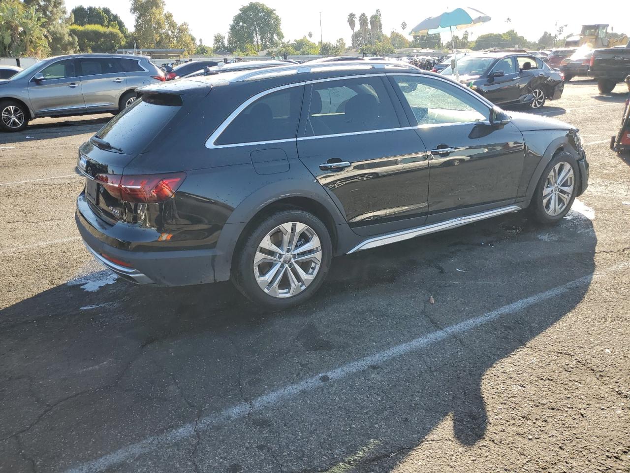 Изображение 3 2021 AUDI A4 ALLROAD PREMIUM 2021 с VIN WA17AAF4XMA021041