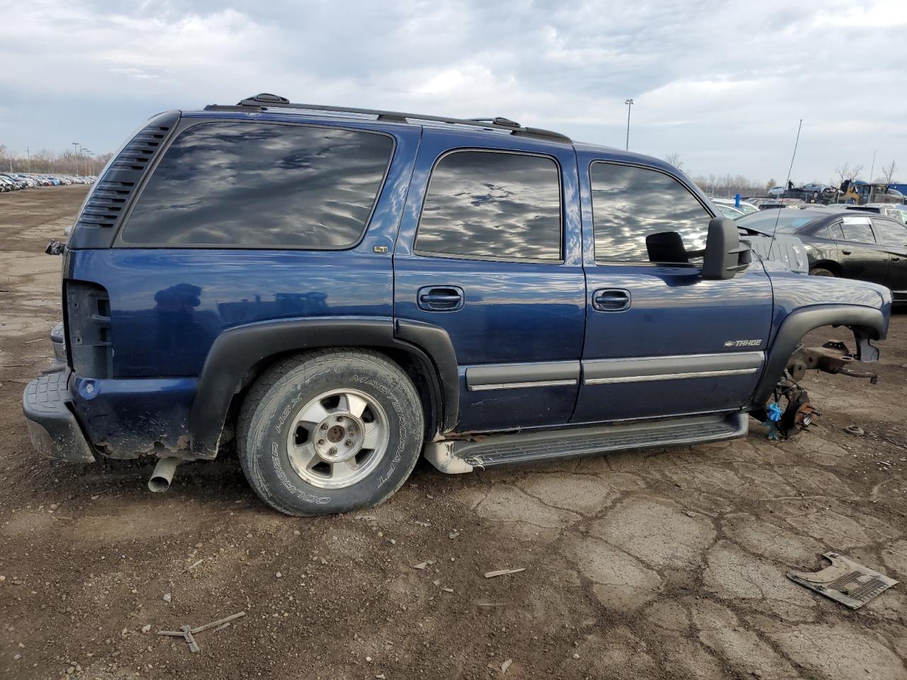 Изображение 3 2002 CHEVROLET TAHOE K1500 2002 с VIN 1GNEK13ZX2R165723