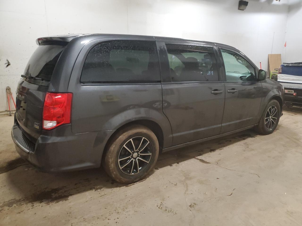 Image 3 of 2019 DODGE GRAND CARAVAN GT 2019 with VIN 2C4RDGEG0KR567926