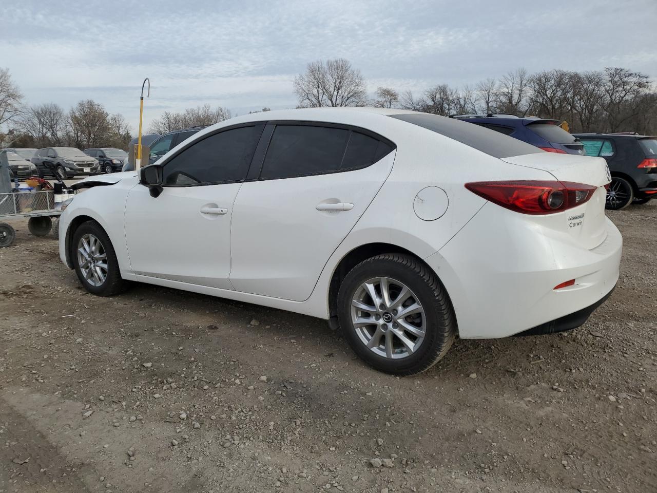 Obraz 2 z 2018 MAZDA 3 SPORT 2018 z VIN 3MZBN1U76JM167689
