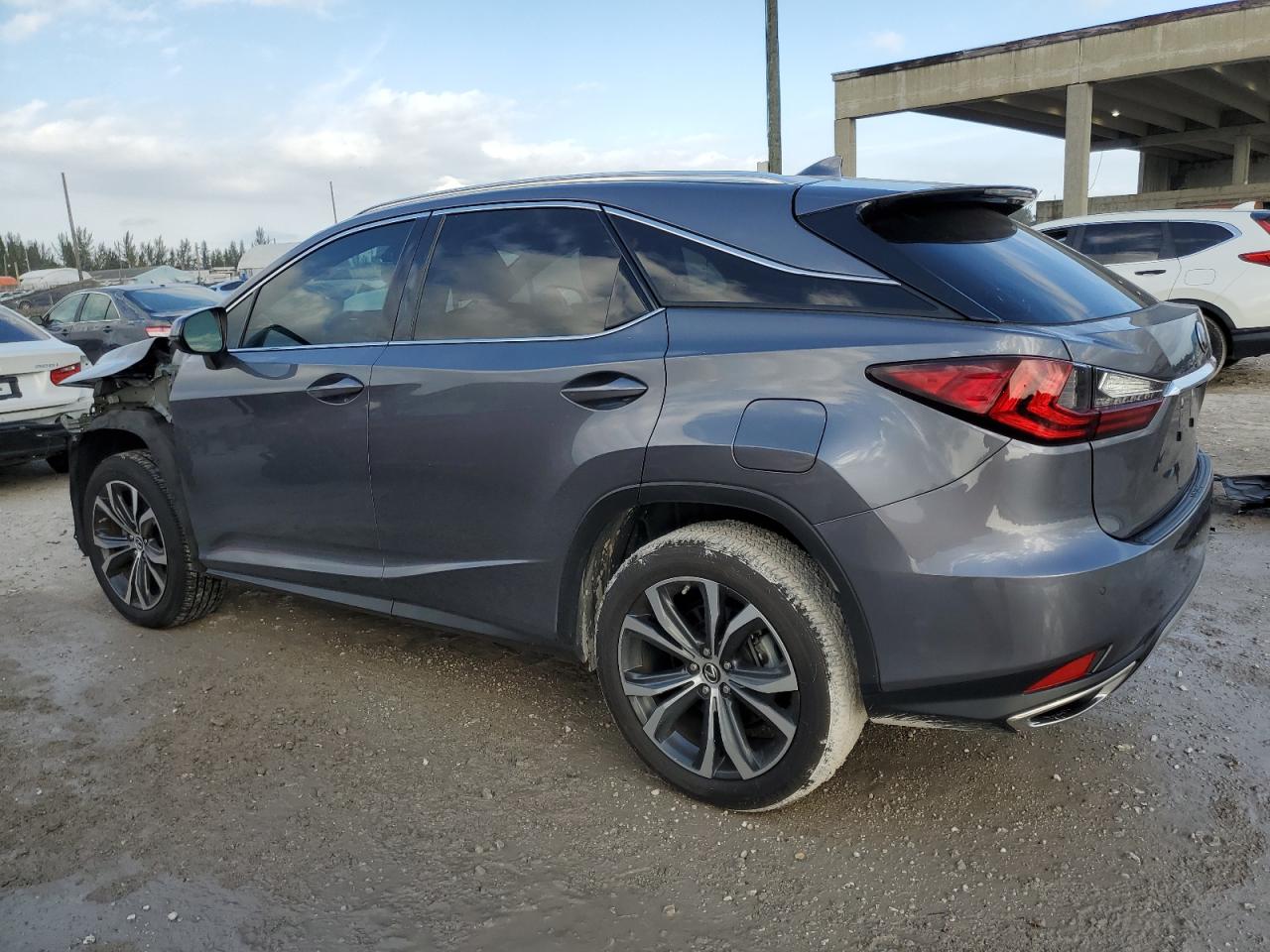 Изображение 2 2020 LEXUS RX 350 2020 с VIN 2T2HZMAA0LC179234