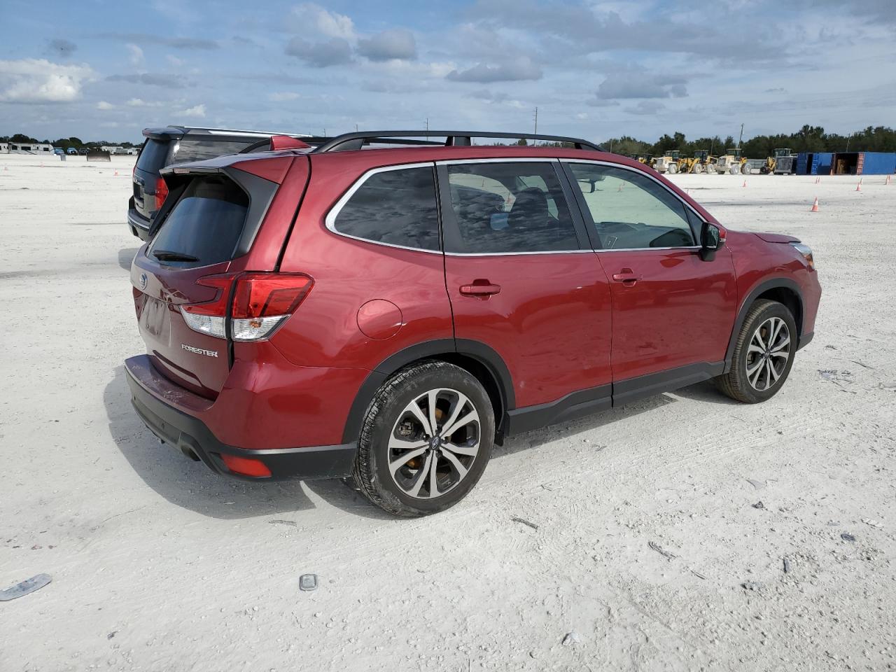 Изображение 3 2020 SUBARU FORESTER LIMITED 2020 с VIN JF2SKAUC7LH545035