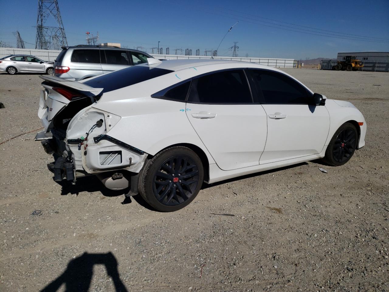Image 3 of 2020 HONDA CIVIC SI 2020 with VIN 2HGFC1E50LH702252