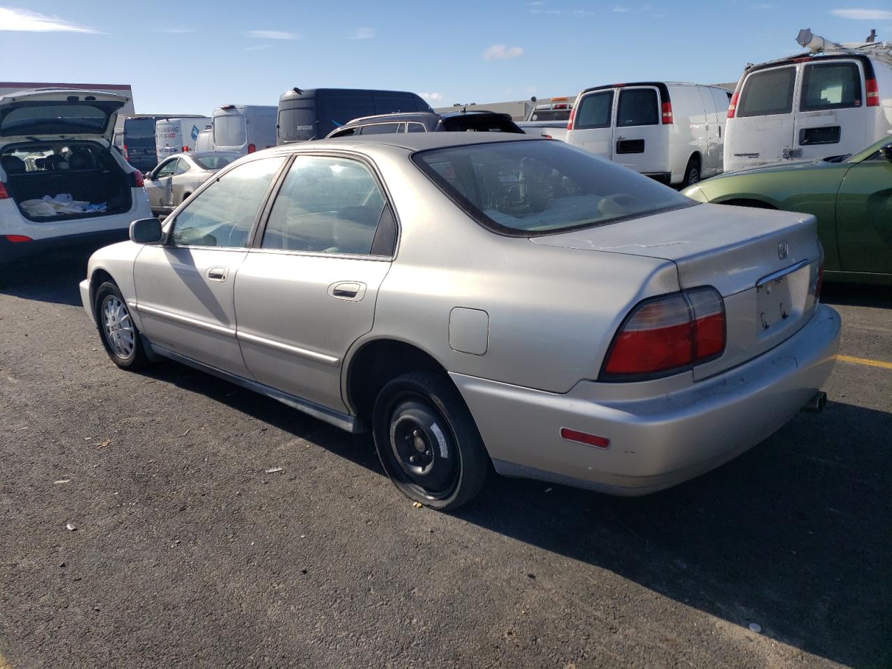 Изображение 2 1996 HONDA ACCORD EX 1996 с VIN 1HGCD5654TA039711