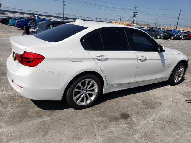 Obraz 3 z 2017 BMW 320 I 2017 z VIN WBA8E1G56HNU14343