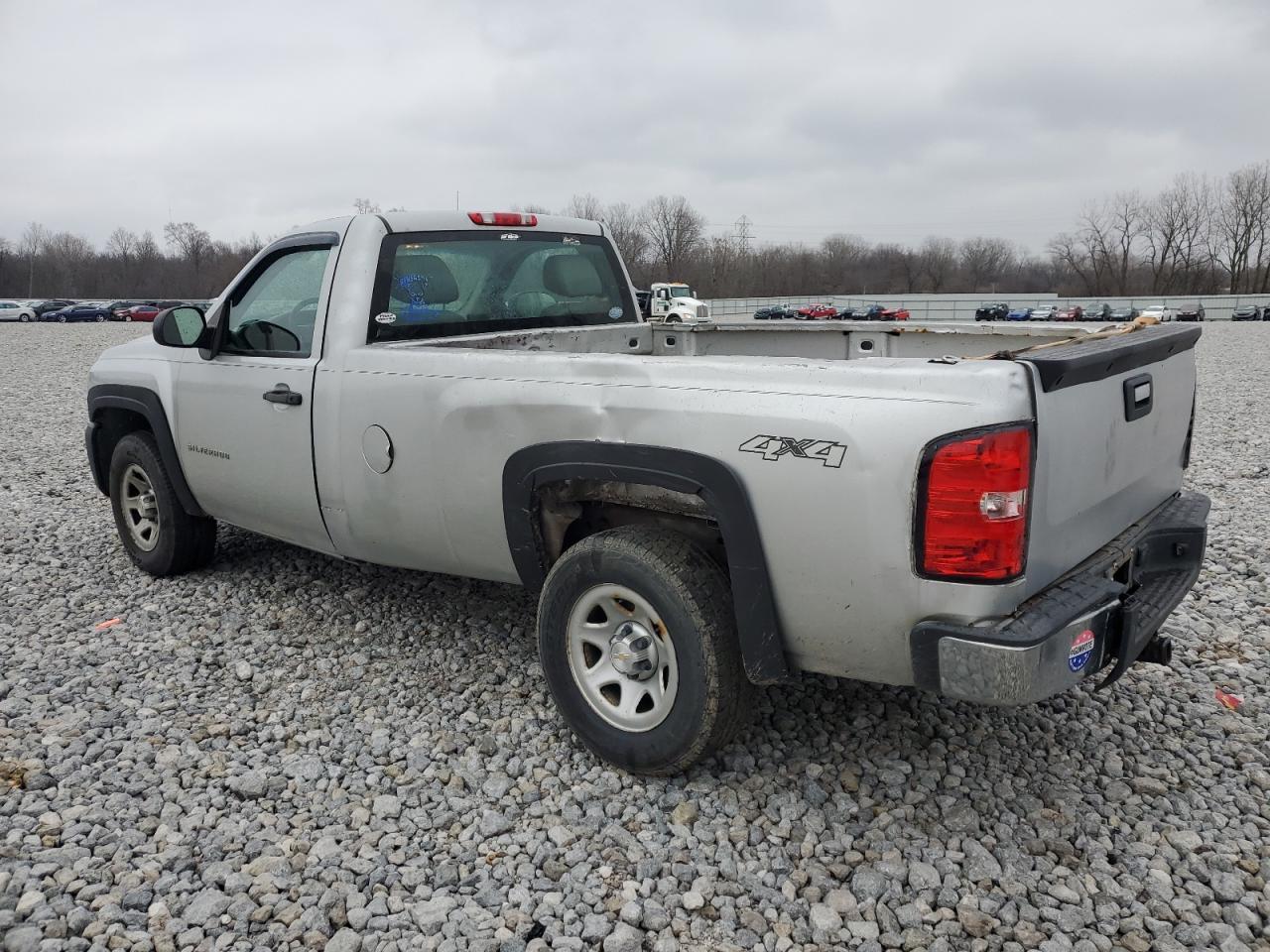 Obraz 2 z 2010 CHEVROLET SILVERADO K1500 2010 z VIN 1GCPKPE04AZ262059