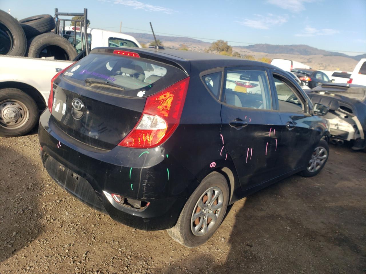 Image 3 of 2013 HYUNDAI ACCENT GLS 2013 with VIN KMHCT5AE3DU061929