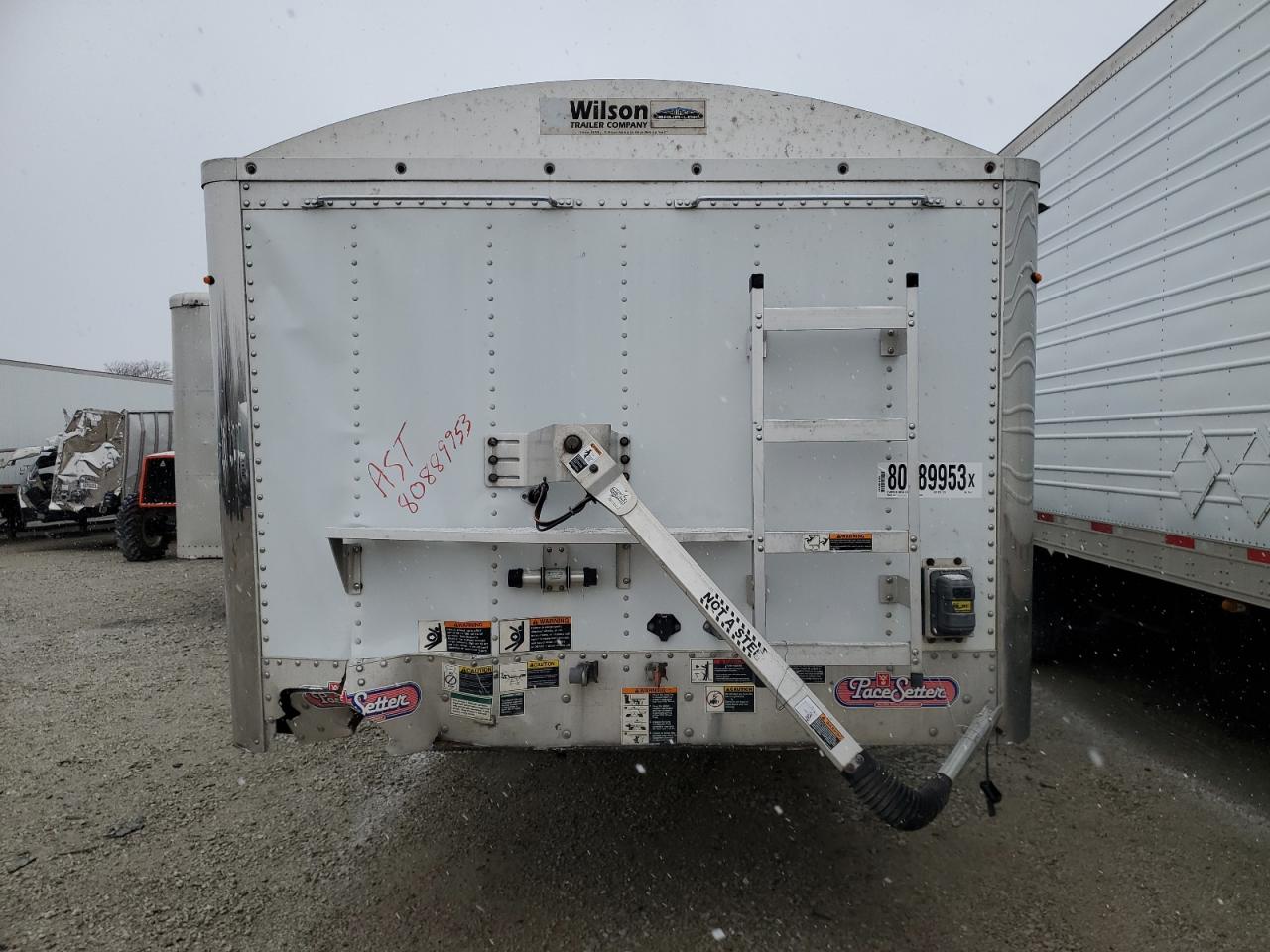 Изображение 2 2011 WILSON GRAIN TRLR 2011 с VIN 4WWMAF1AXB5701447