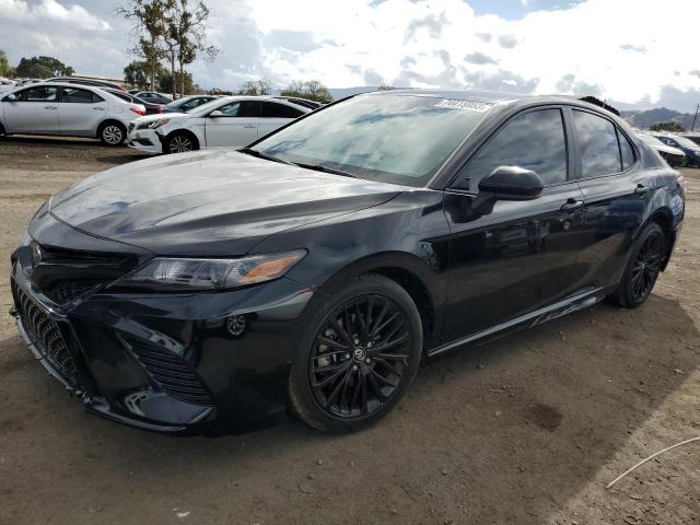 Obraz 1 z 2020 TOYOTA CAMRY SE 2020 z VIN 4T1G11AK4LU315412