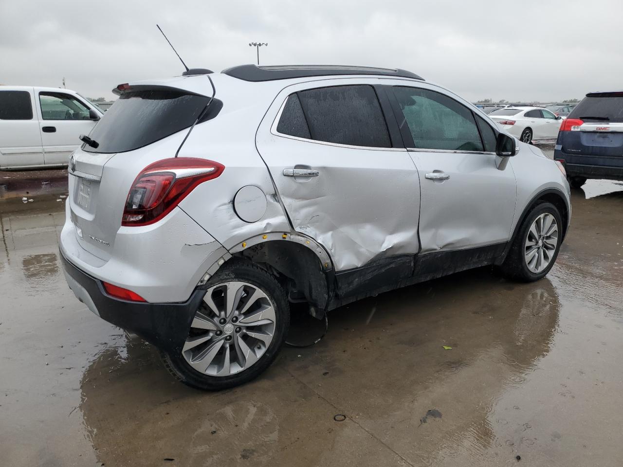 Image 3 of 2018 BUICK ENCORE PREFERRED 2018 with VIN KL4CJASB1JB620435