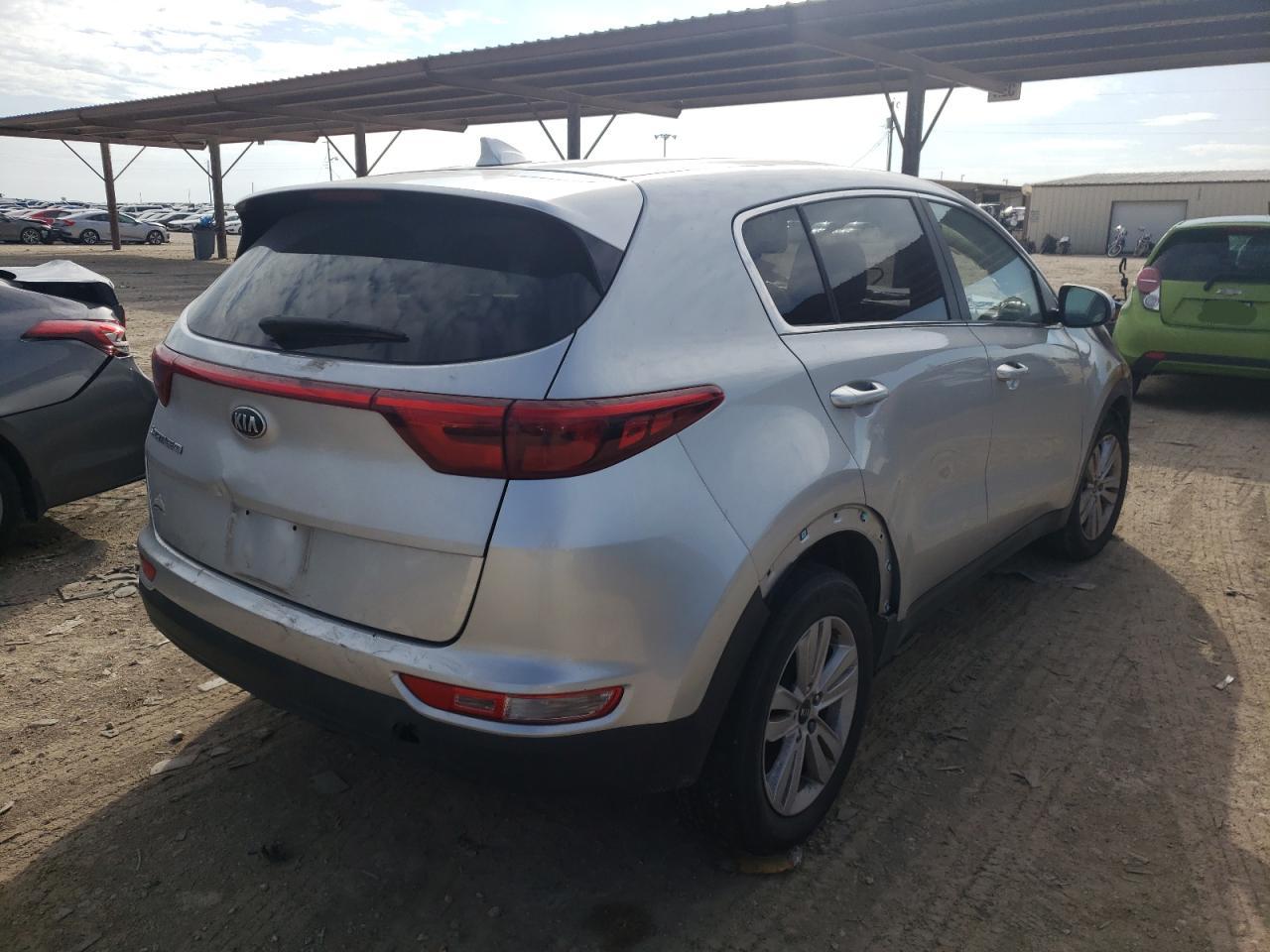 Image 3 of 2018 KIA SPORTAGE LX 2018 with VIN KNDPM3AC3J7457942