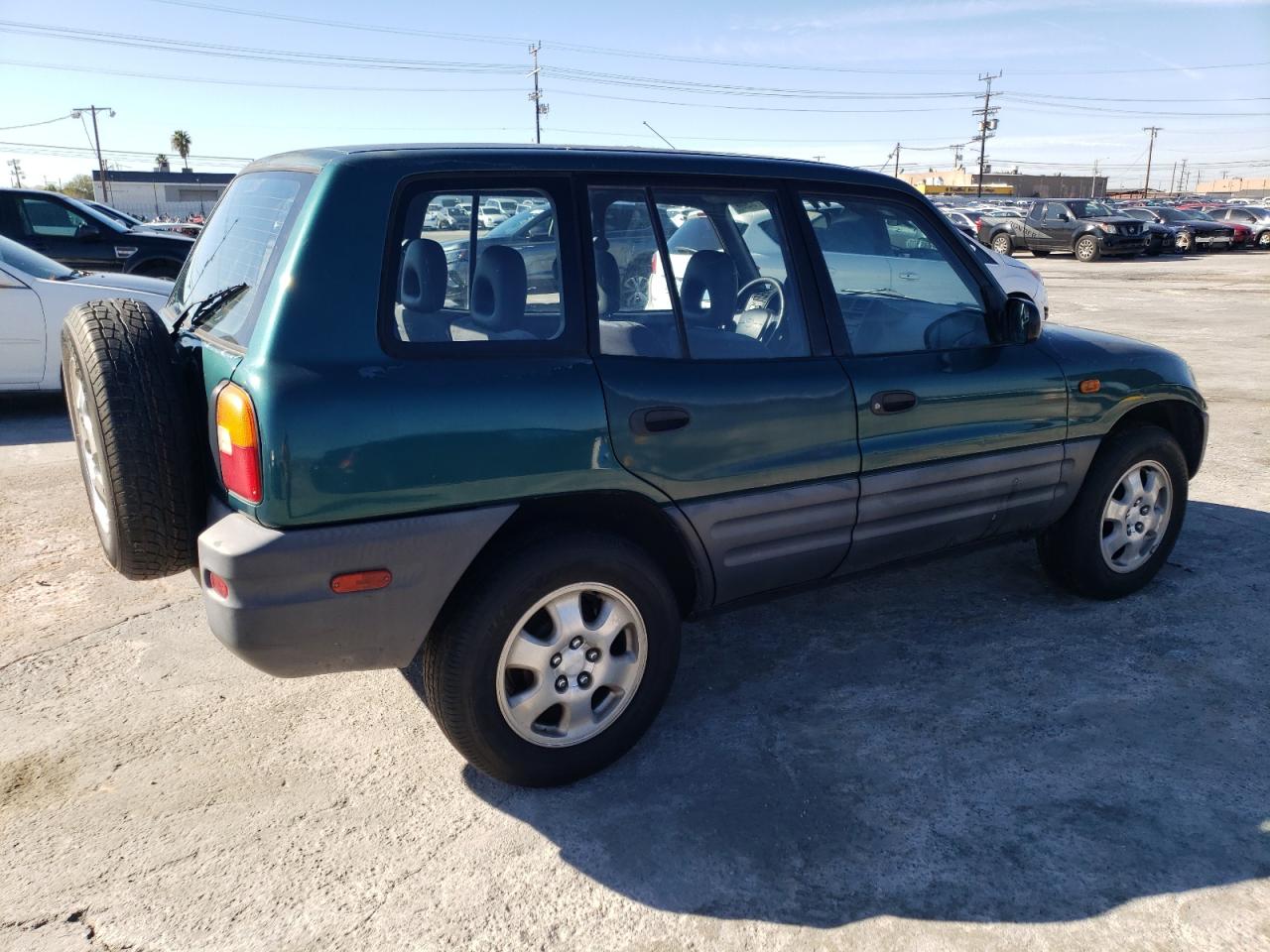 Obraz 3 z 1996 TOYOTA RAV4  1996 z VIN JT3GP10VXT0003752