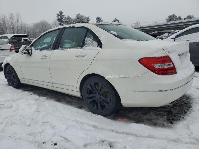 Obraz 2 z 2012 MERCEDES-BENZ C 300 4MATIC 2012 z VIN WDDGF8BB9CF914071