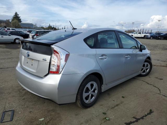 Image 3 of 2013 TOYOTA PRIUS  2013 with VIN JTDKN3DUXD5539761