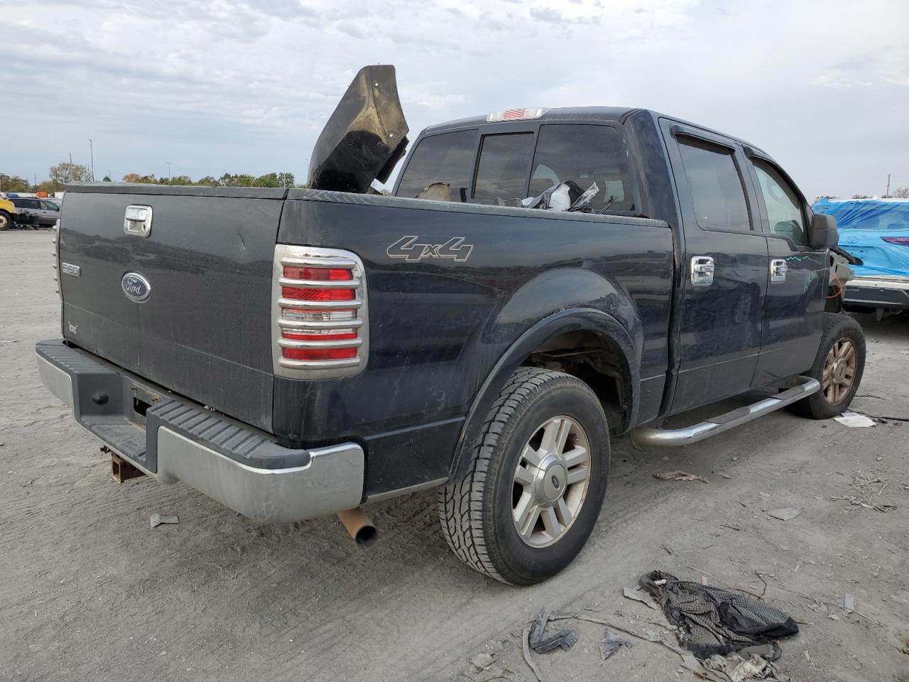 Image 3 of 2004 FORD F150 SUPERCREW 2004 with VIN 1FTPW14514KC27667