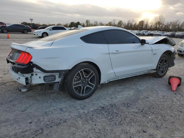 Image 3 of 2020 FORD MUSTANG GT 2020 with VIN 1FA6P8CF3L5162948