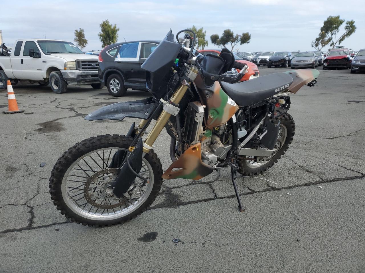 Image 2 of 2015 SUZUKI DR-Z400 SM 2015 with VIN JS1SK44AXF2100997
