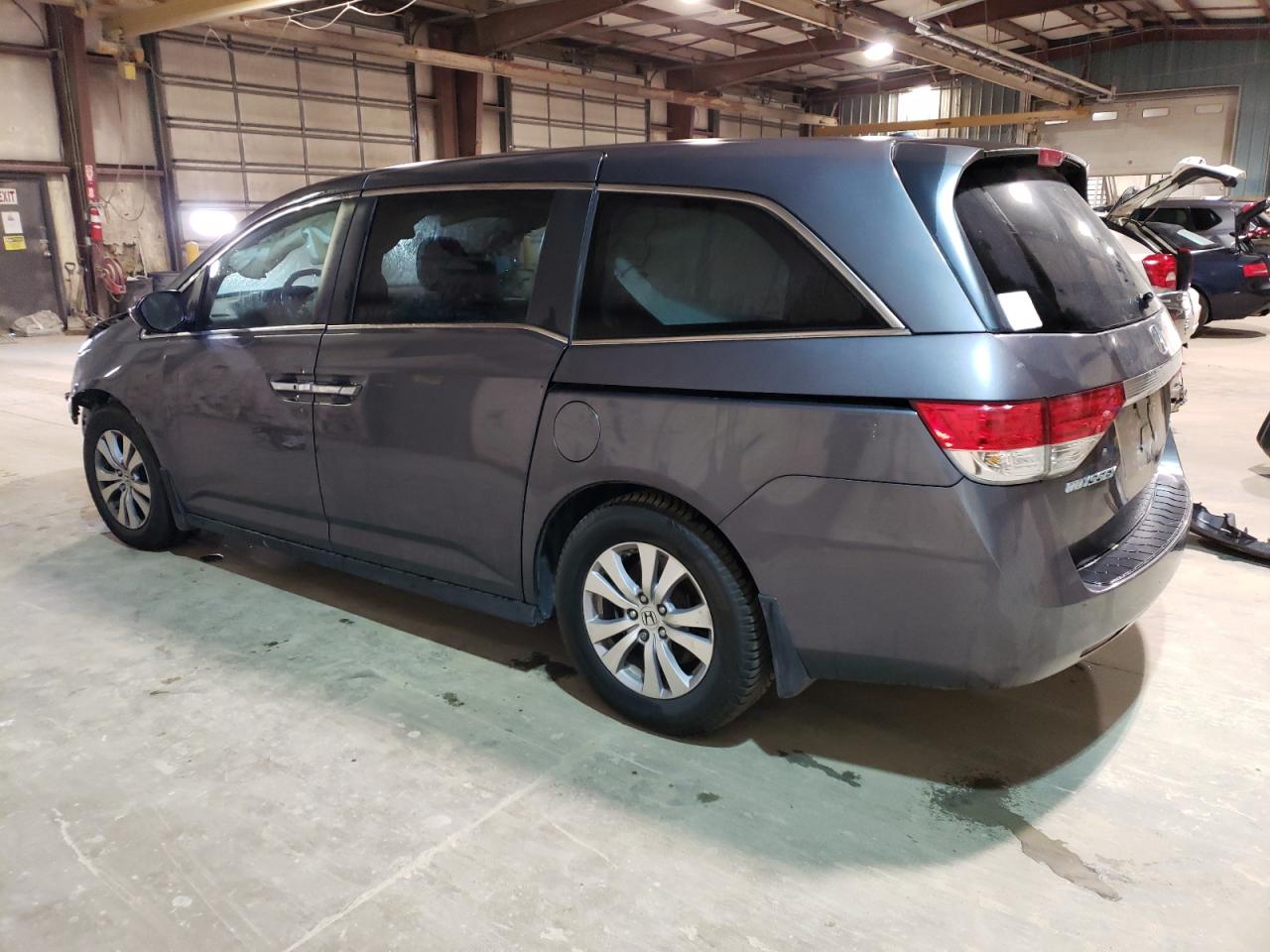Image 2 of 2017 HONDA ODYSSEY EXL 2017 with VIN 5FNRL5H69HB016201