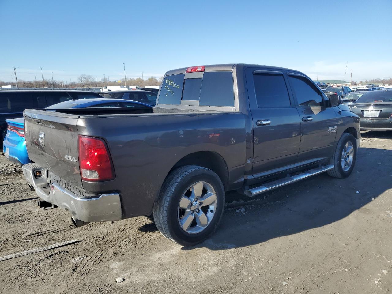 Image 3 of 2017 RAM 1500 SLT 2017 with VIN 3C6RR7LT3HG688487