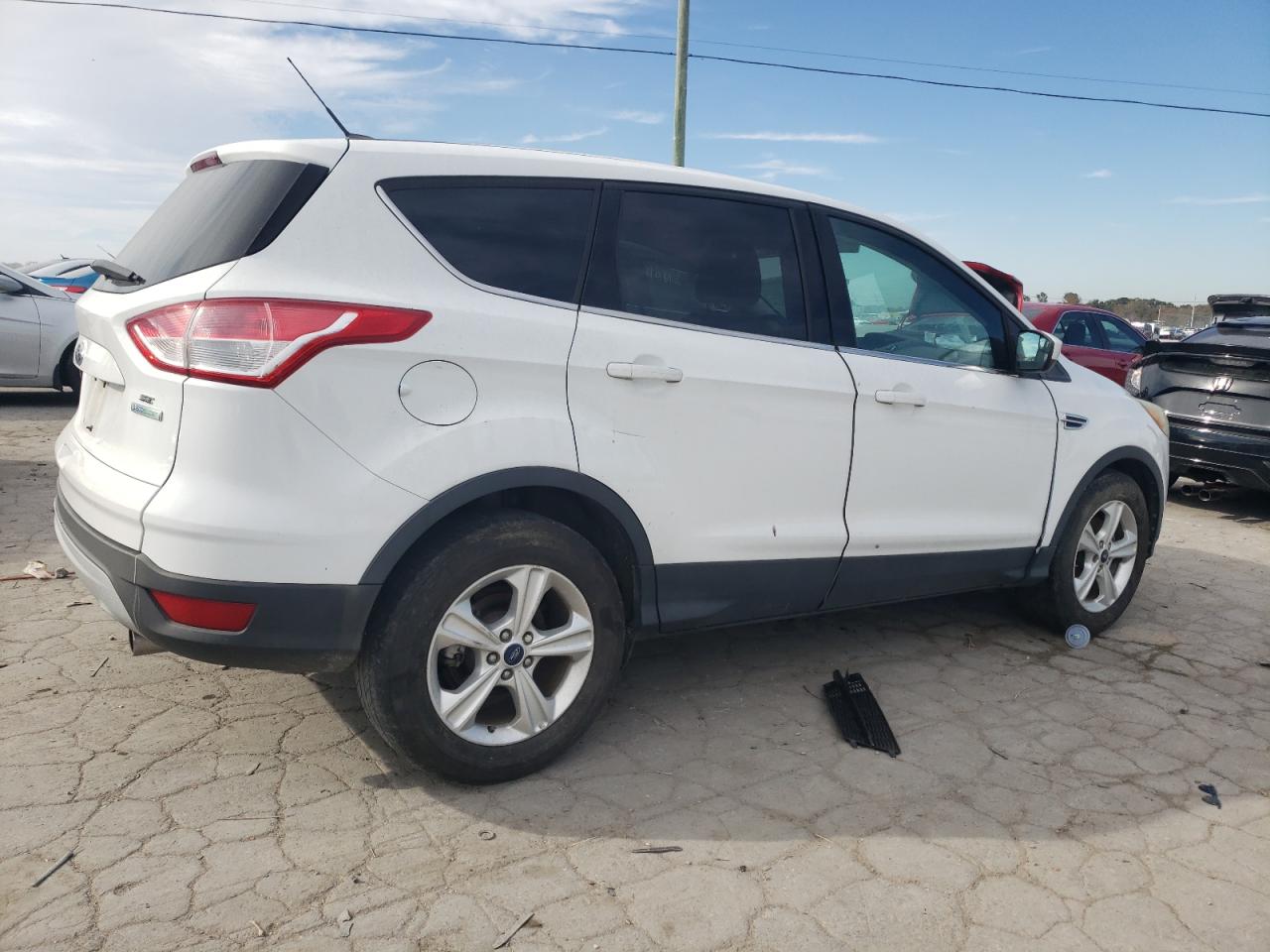 Image 3 of 2013 FORD ESCAPE SE 2013 with VIN 1FMCU0GX3DUC04385