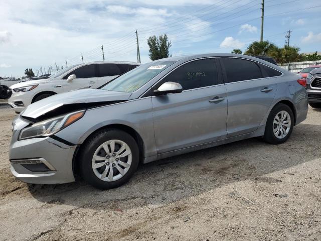 Image 1 of 2015 HYUNDAI SONATA SE 2015 with VIN 5NPE24AF9FH004294