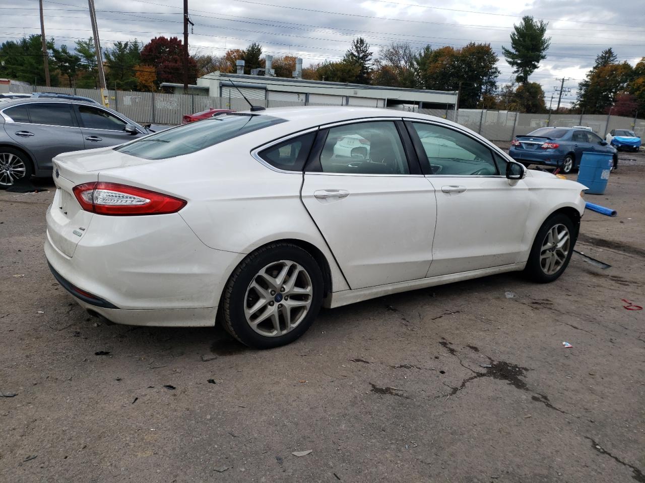Image 3 of 2014 FORD FUSION SE 2014 with VIN 3FA6P0HD1ER265987