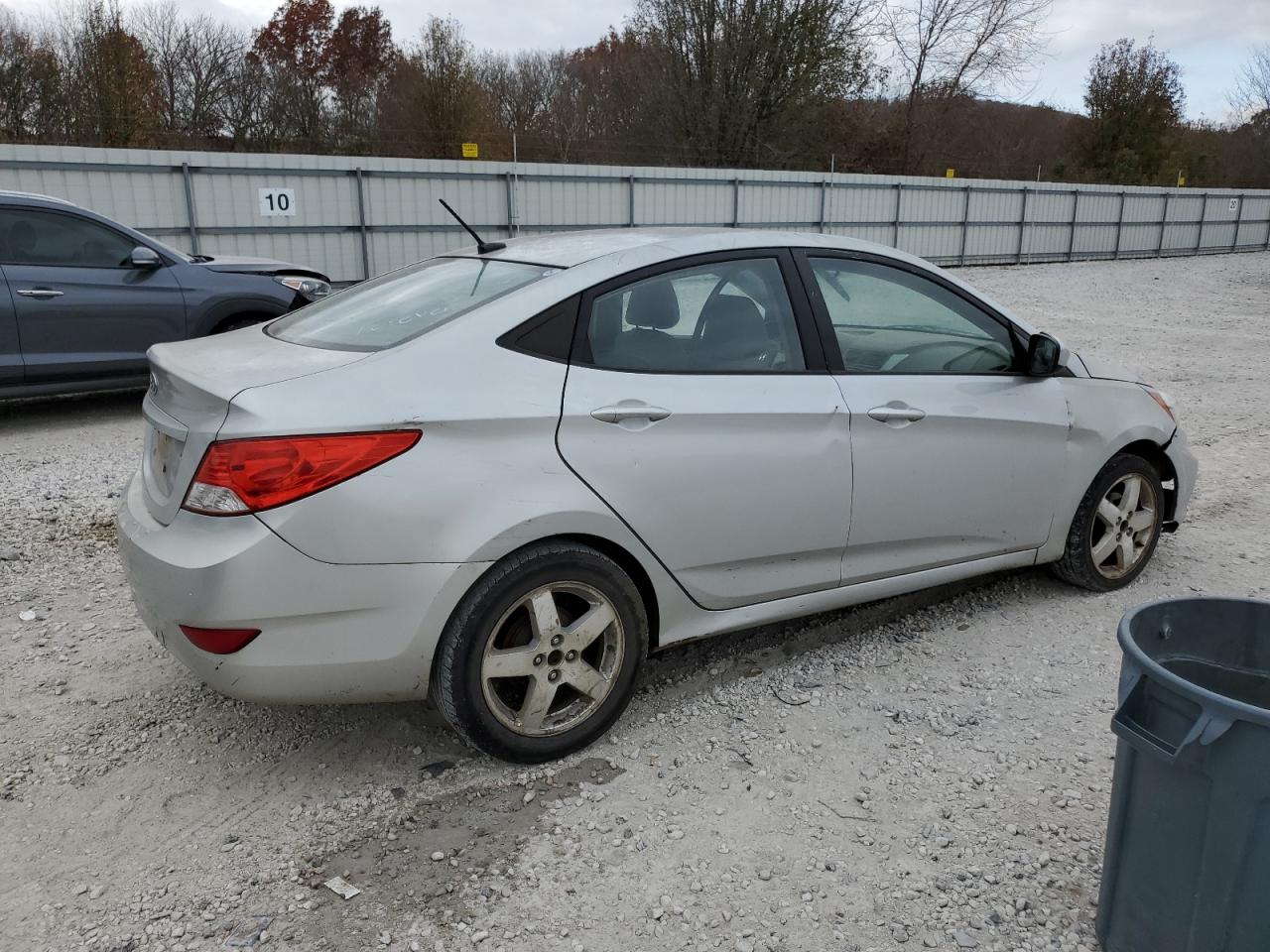 Изображение 3 2013 HYUNDAI ACCENT GLS 2013 с VIN KMHCT4AE1DU539937
