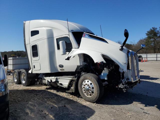 Изображение 1 2022 KENWORTH CONSTRUCTION T680 2022 с VIN 1XKYD49X9NJ472573