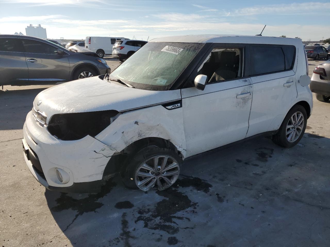 Image 1 of 2019 KIA SOUL + 2019 with VIN KNDJP3A56K7917501