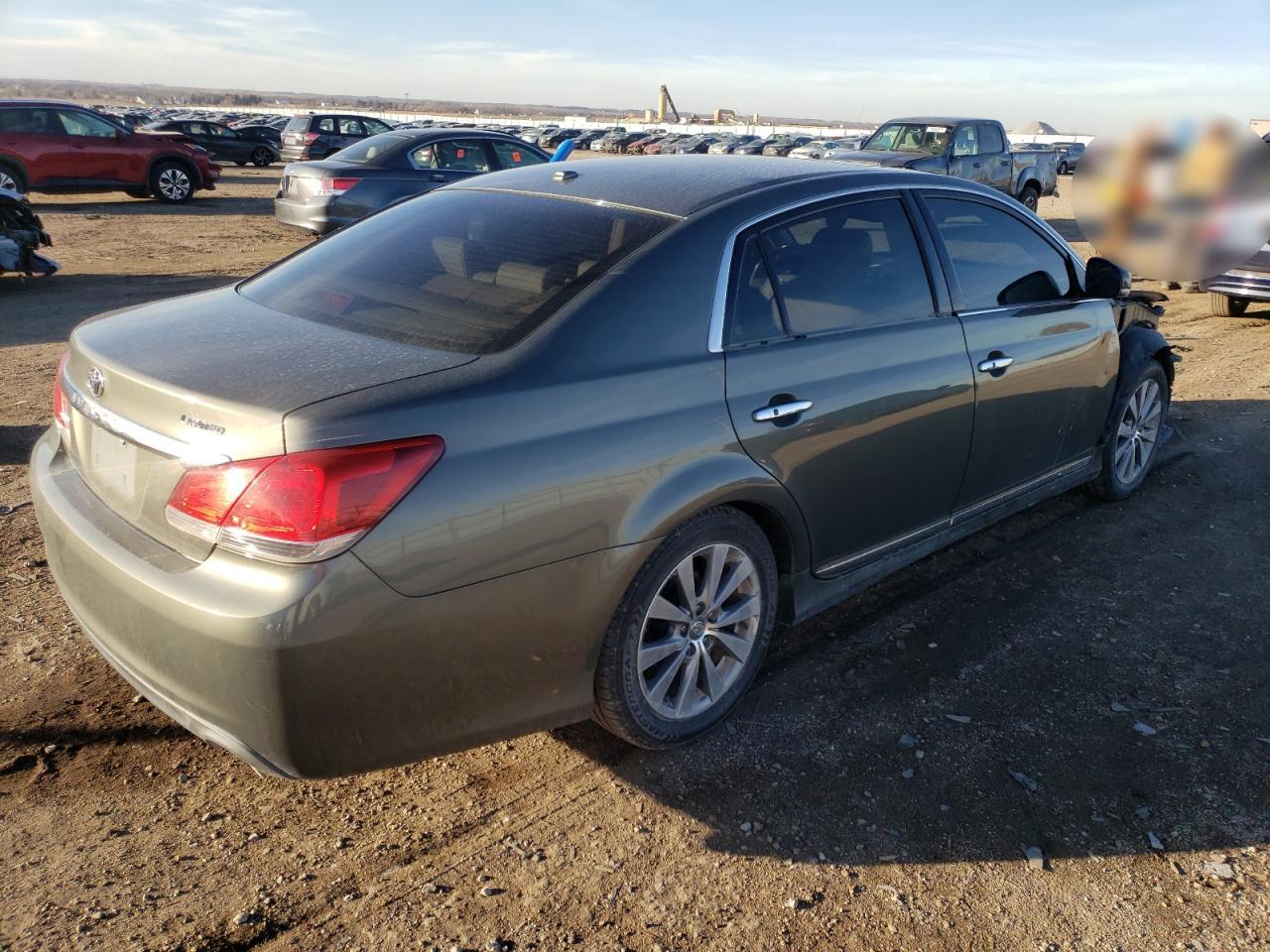 Изображение 3 2011 TOYOTA AVALON BASE 2011 с VIN 4T1BK3DBXBU415480