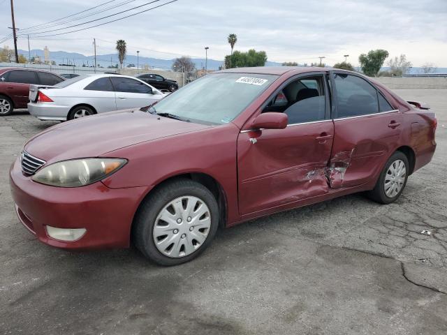 Obraz 1 z 2005 TOYOTA CAMRY LE 2005 z VIN 4T1BE32K45U039129