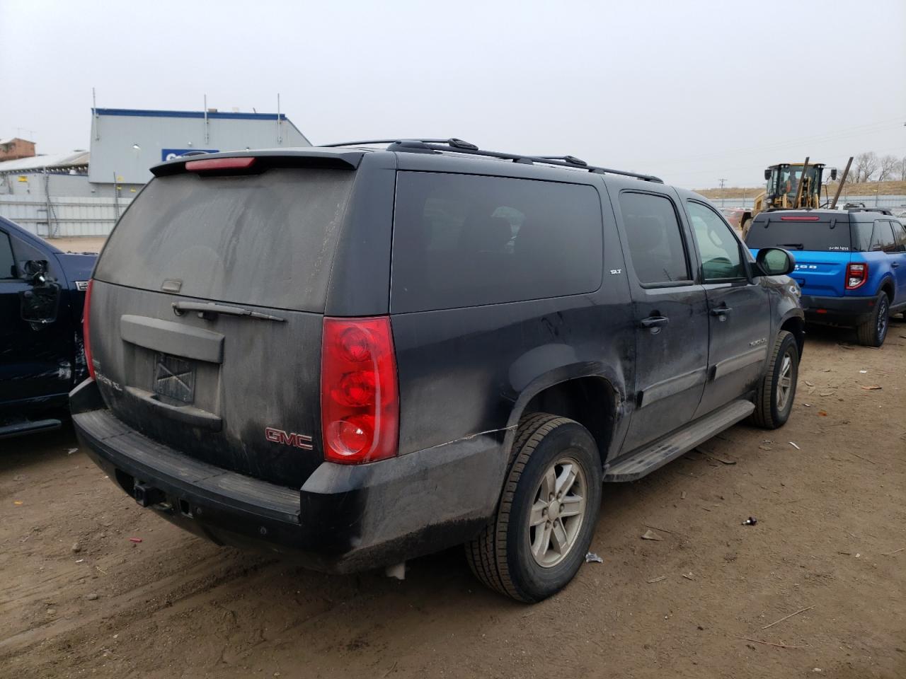 Image 3 of 2012 GMC YUKON XL K1500 SLT 2012 with VIN 1GKS2KE70CR136833