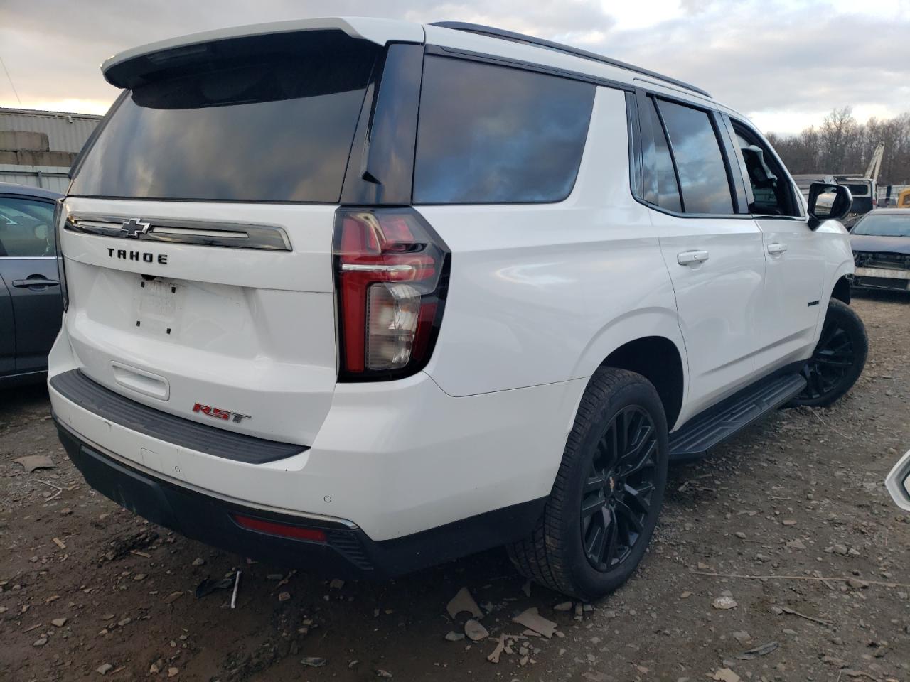 Obraz 3 z 2021 CHEVROLET TAHOE K1500 RST 2021 z VIN 1GNSKRKD5MR484750