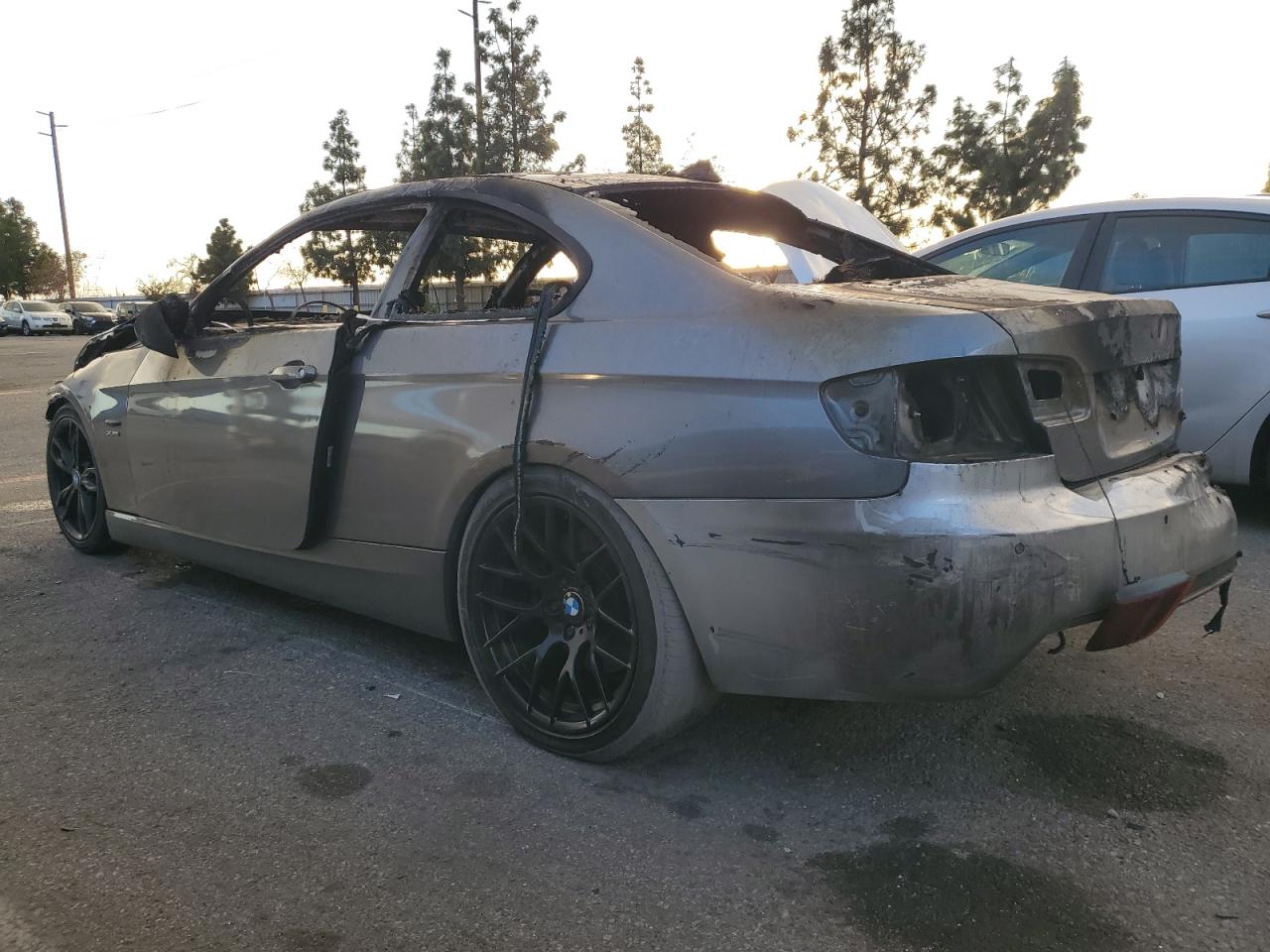 Obraz 2 z 2007 BMW 335 I 2007 z VIN WBAWB73517P031647
