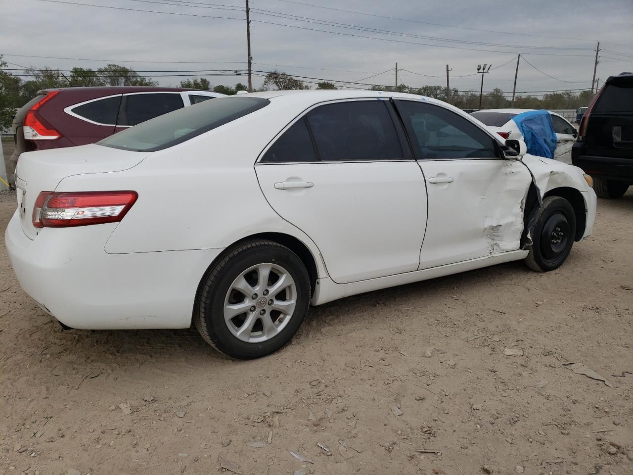 Image 3 of 2011 TOYOTA CAMRY BASE 2011 with VIN 4T1BF3EK9BU715515