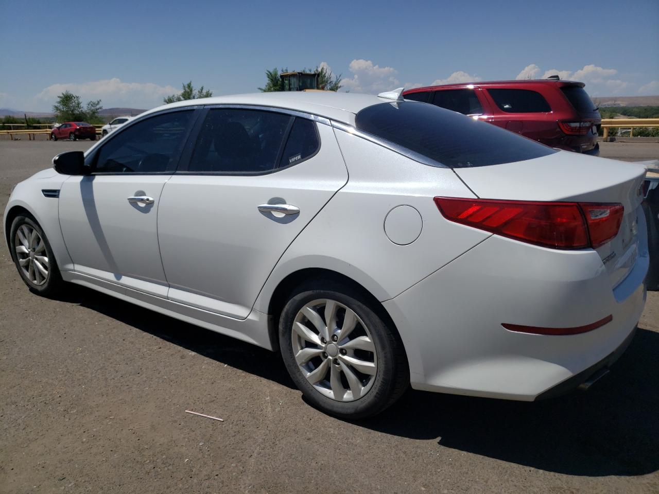 Изображение 2 2015 KIA OPTIMA EX 2015 с VIN 5XXGN4A78FG399363