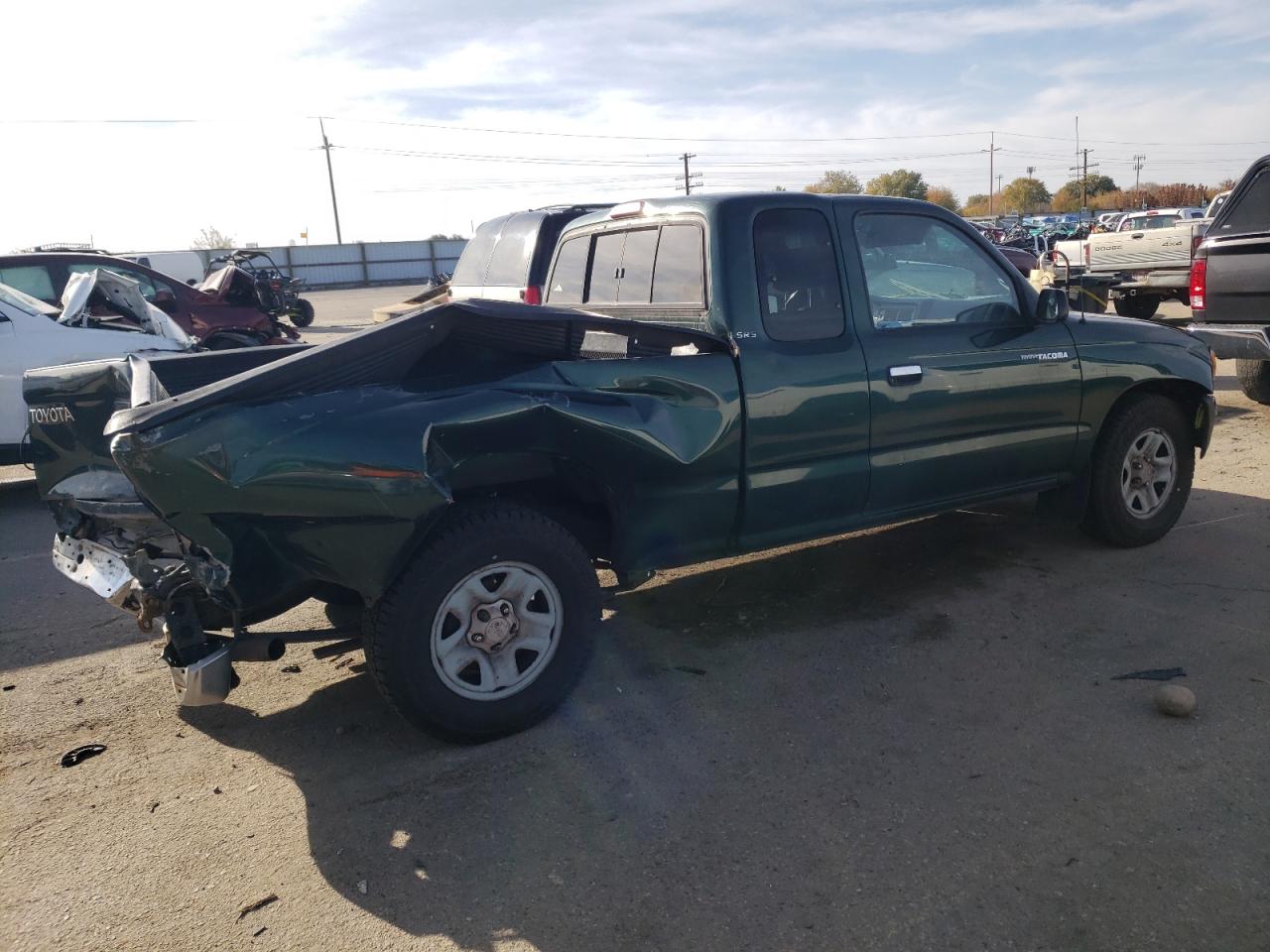 Image 3 of 1999 TOYOTA TACOMA XTRACAB 1999 with VIN 4TAVL52N7XZ570792