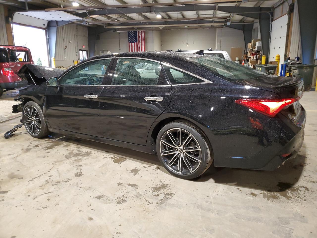 Изображение 2 2022 TOYOTA AVALON TOURING 2022 с VIN 4T1HZ1FB9NU087917