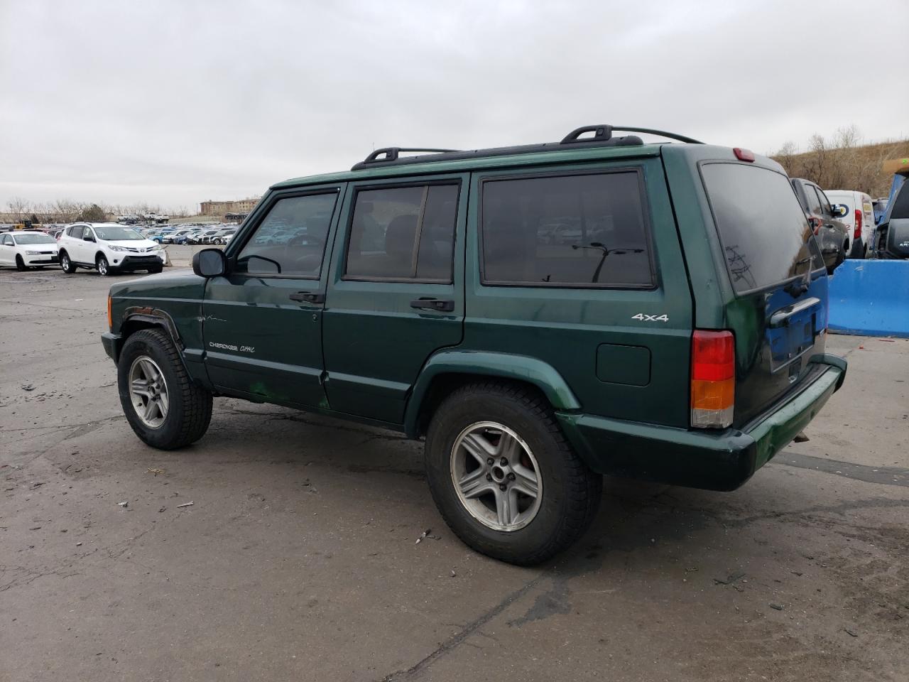 Image 2 of 2000 JEEP CHEROKEE CLASSIC 2000 with VIN 1J4FF58S7YL227928