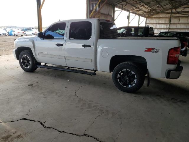 Image 2 of 2011 CHEVROLET SILVERADO K1500 LT 2011 with VIN 3GCPKSE30BG388997